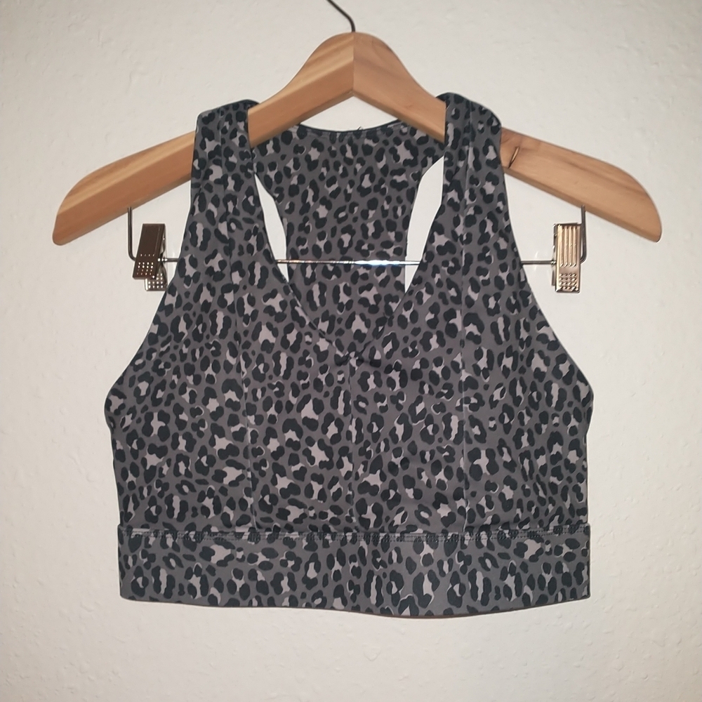 Fabletics Medium Leopard Print Sports Bra